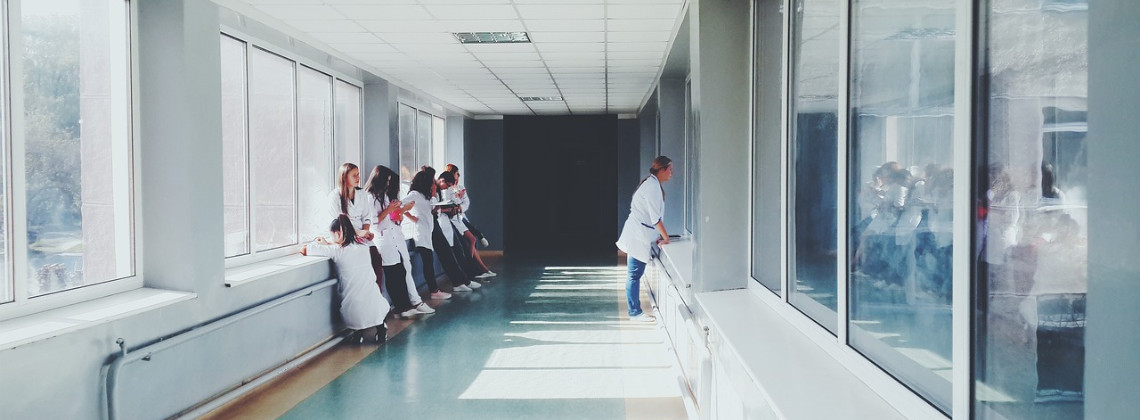 Odwiedziny chorych w szpitalu w Myślenicach